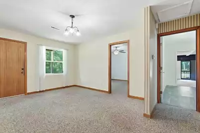 1002 Poplar, Walterboro, SC 29488 - Photo 6