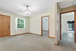 1002 Poplar, Walterboro, SC 29488 - Photo 6