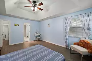 1379 Center Lake Dr, Mount Pleasant, SC 29464 - Photo 12