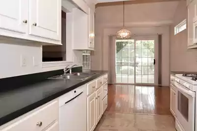 300 Prestwick Court, Summerville, SC 29483 - Photo 6