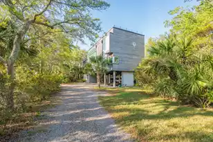 7965 Russell Crk Dr, Edisto Island, SC 29438 - Photo 6