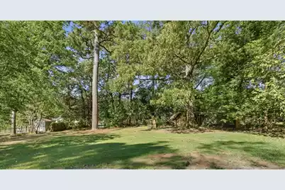 411 Forest Circle, Summerville, SC 29483 - Photo 6