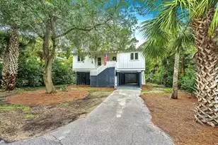 25 Sandcrab Ct, Isle Of Palms, SC 29451 - Photo 32