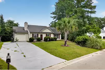 433 Courtland Drive, Summerville, SC 29486 - Photo 1
