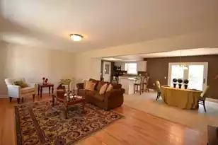 118 Azalea Dr, Summerville, SC 29485 - Photo 2