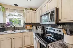 8089 Shadow Oak Dr, North Charleston, SC 29406 - Photo 14