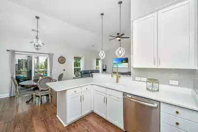 3813 Hanoverian Drive, Mount Pleasant, SC 29429 - Photo 8
