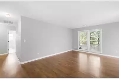 2067 Dogwood Road, Charleston, SC 29414 - Photo 6