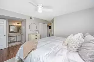 1054 Anna Knapp Blvd, Mount Pleasant, SC 29464 - Photo 12
