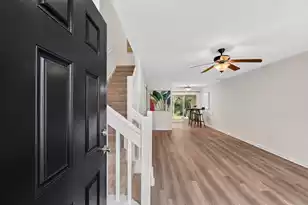 303 Tree Branch Cir, Summerville, SC 29483 - Photo 4