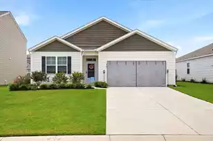 423 Lk Rdg Blvd, Summerville, SC 29486 - Photo 1
