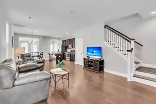 1063 Ashley Garden Blvd, Charleston, SC 29414 - Photo 4