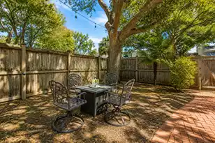 666 Poaug Ln, Mount Pleasant, SC 29464 - Photo 26