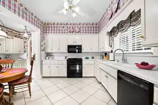2418 Broughton St, Orangeburg, SC 29115 - Photo 4