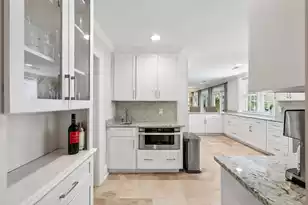 1670 Hunley Ave, Charleston, SC 29412 - Photo 28