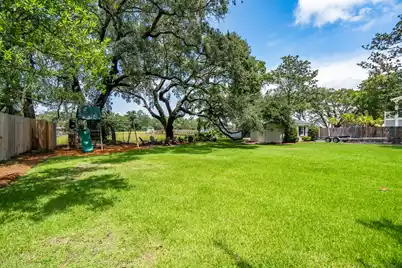 1670 Hunley Avenue, Charleston, SC 29412 - Photo 58