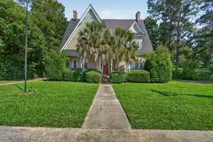 650 Hampton St, Elloree, SC 29047 - Photo 2