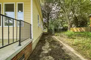 1811 Carlton St, North Charleston, SC 29405 - Photo 16