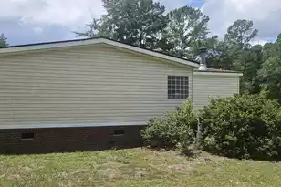 215 Walker St, Walterboro, SC 29488 - Photo 6
