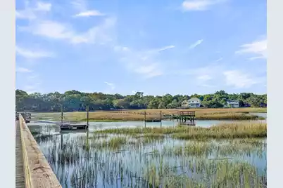 1054 Anna Knapp Boulevard #2E, Mount Pleasant, SC 29464 - Photo 6