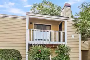 1054 Anna Knapp Blvd, Mount Pleasant, SC 29464 - Photo 4
