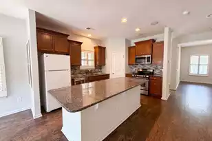 195 Lotz Dr, Summerville, SC 29483 - Photo 2