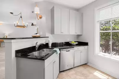 280 Seven Farms Drive #Unit 202, Charleston, SC 29492 - Photo 8