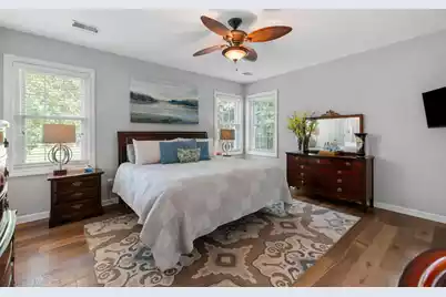 1425 Oakhurst, Mount Pleasant, SC 29466 - Photo 18