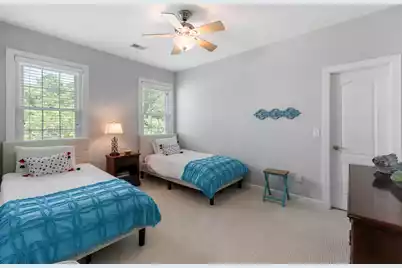 1425 Oakhurst, Mount Pleasant, SC 29466 - Photo 22