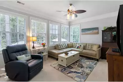 1425 Oakhurst, Mount Pleasant, SC 29466 - Photo 16
