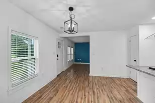 525 Richardson Ave E, Summerville, SC 29485 - Photo 6