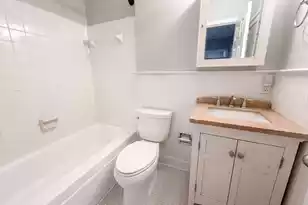 170 Queen St, Charleston, SC 29401 - Photo 14