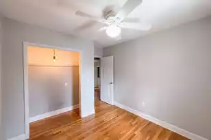 170 Queen St, Charleston, SC 29401 - Photo 12