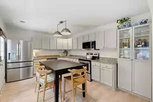 569 Hainsworth Dr, Charleston, SC 29414 - Photo 6