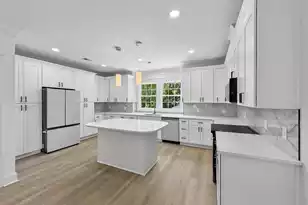 2231 Clinton St, North Charleston, SC 29405 - Photo 4
