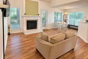 3237 Morningdale Dr, Mount Pleasant, SC 29466 - Photo 4