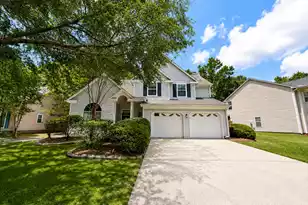 237 Smithfield Ave, Summerville, SC 29485 - Photo 2