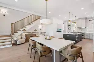 376 Broad St, Charleston, SC 29401 - Photo 2