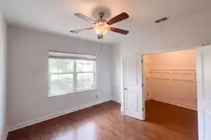 301 Decatur Dr, Summerville, SC 29486 - Photo 4