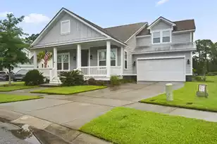 3957 Bryson Ln, Mount Pleasant, SC 29466 - Photo 2