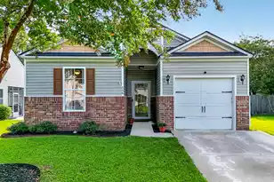 446 Stoney Field Dr, Moncks Corner, SC 29461 - Photo 2