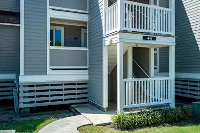 4 Mariners Cay Drive W, Folly Beach, SC 29439 - Photo 26