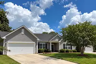 3382 Middlesboro Ave, Summerville, SC 29485 - Photo 1