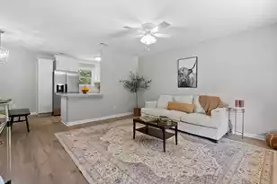 107 Hill Ct, Moncks Corner, SC 29461 - Photo 4