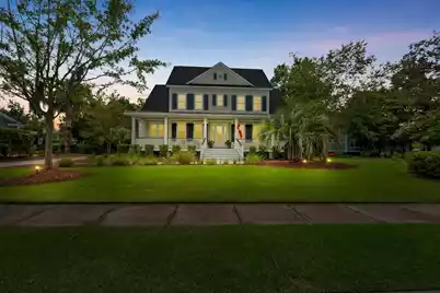 3055 Yachtsman Drive, Mount Pleasant, SC 29466 - Photo 2