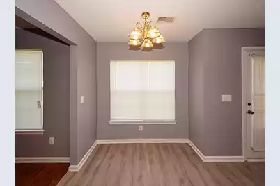 130 Hainsworth Drive, North Charleston, SC 29418 - Photo 6
