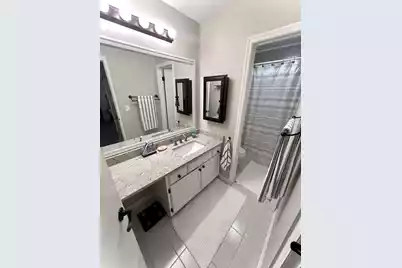 1054 Anna Knapp #Apt 6B, Mount Pleasant, SC 29464 - Photo 12