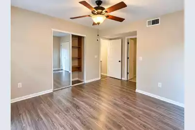 1054 Anna Knapp #Apt 6B, Mount Pleasant, SC 29464 - Photo 2