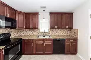 113 Delafield Dr, Summerville, SC 29483 - Photo 8