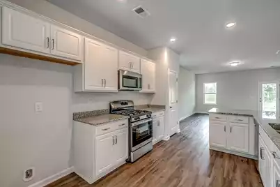 332 O'Leary Circle, Summerville, SC 29483 - Photo 4